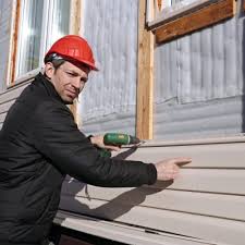 Best Vinyl Siding Installation  in Eudora, KS